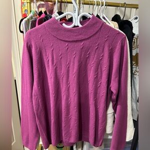 Alia vintage cable knit front sweater medium/large